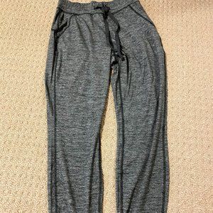 Hollister Gilly Hicks High Rise Joggers